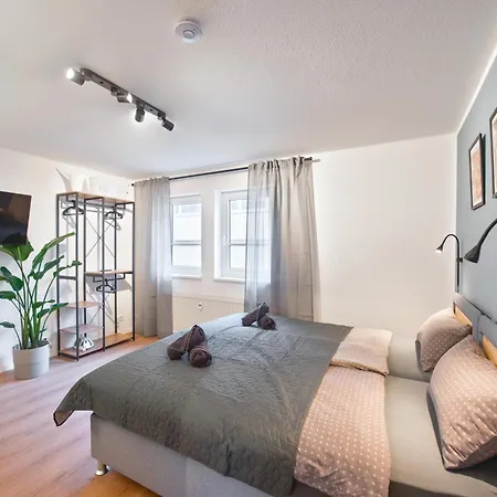 Zentral Fuer 4pp - 2 Zi & Boxspringbetten & Smarttv Apartment *