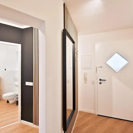 Zentral Fuer 4pp - 2 Zi & Boxspringbetten & Smarttv Apartment Kaiserslautern